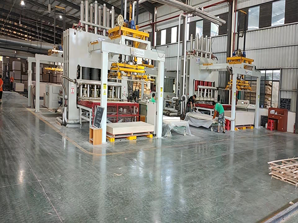 香港福江南板材,福江南木業(yè),香杉木生態(tài)板銷售,桐木生態(tài)板銷售,常德市福瑞江南建材貿易有限公司